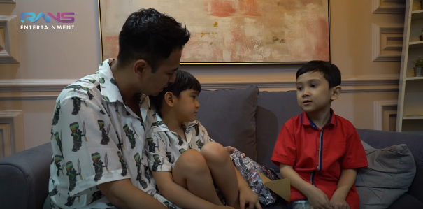 bocah mirip rafathar datang ke andara