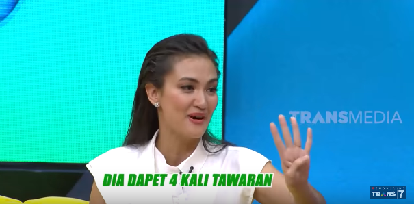 atiqah hasiholan dan rio dewanto
