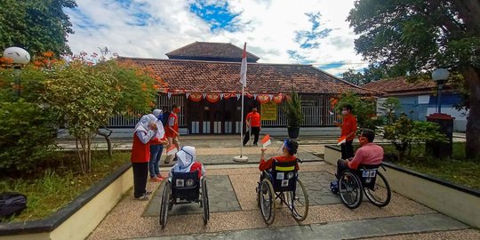 Penyandang Disabilitas di Semarang Gelar Upacara HUT ke-75 RI