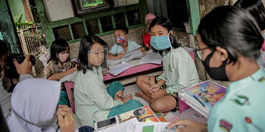 Pakar Epidemiologi Kritik Rencana Sekolah Dibuka: Tugas Utama Negara Lindungi Warga
