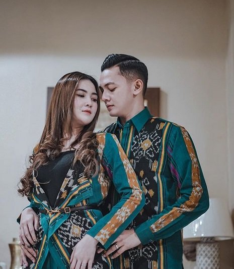 beredar undangan pernikahan nella dan dory