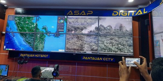 CCTV Asap Digital Membuat Kebakaran Hutan di Jambi Lebih Cepat Dipadamkan