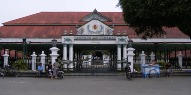  Perpaduan  dari Tiga Budaya Ini  4 Fakta Sejarah Kalender  