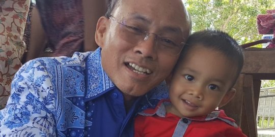 Daniel Alexander, Lentera Bagi Anak-Anak Papua