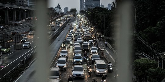 Survei: PSBB Tidak Layak Dilonggarkan