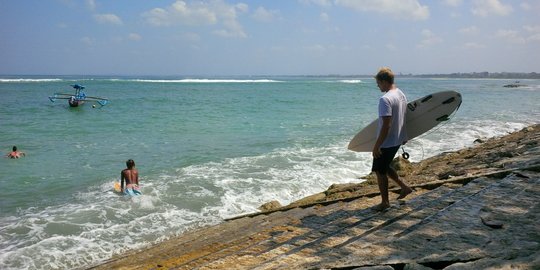 Gubernur Koster: Belum Kondusif Bagi Wisatawan Mancanegara ke Bali