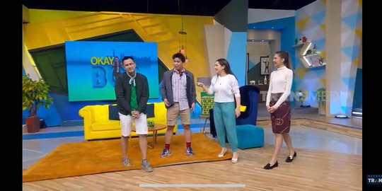 Mikha Tambayong Datang, Nagita Langsung Tunjuk Raffi 'Kenapa Muka Lu Begitu'