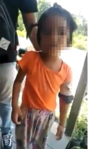 anak dianiaya ibu dan ayah tiri