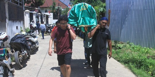 Orang Tua Tegar Sebut Anaknya Meninggal Saat Selamatkan Pacar di Sungai Musi