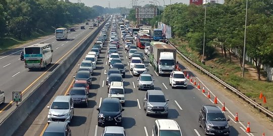 H+3 Libur Tahun Baru Islam, 329 Ribu Kendaraan Menuju Jakarta