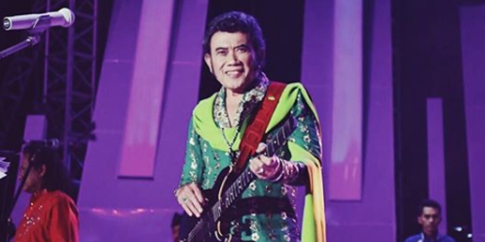 Rhoma Irama Ungkap Orkes Melayu Jadi Idolanya Waktu Kecil Hingga Sma Ini Daftarnya Merdeka Com Rhoma Irama Ungkap Orkes Melayu Jadi Idolanya Waktu Kecil Hingga Sma Ini Daftarnya Merdeka Com