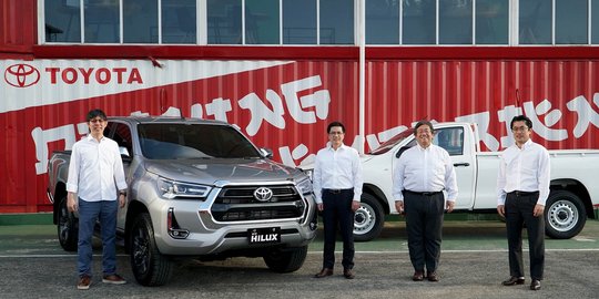 Toyota Rilis New Hilux, Kendaraan Pikap Serbaguna Tampil Lebih Kokoh