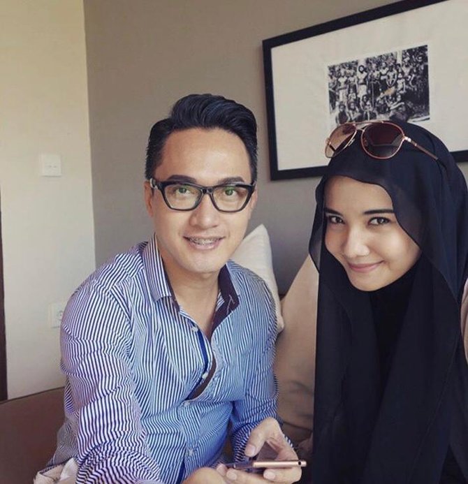 8 seleb ini unggah momen kenangan