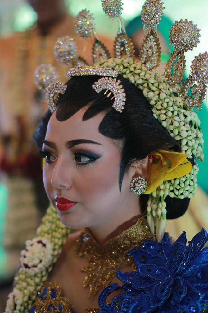 Makna Riasan Pengantin Jawa Setiap Detail Mengandung Filosofi