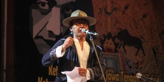 Sujiwo Tejo Sarankan Anak dan Mantu Jokowi Mundur di Pilkada Demi Etika