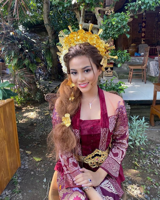 aurel di bali