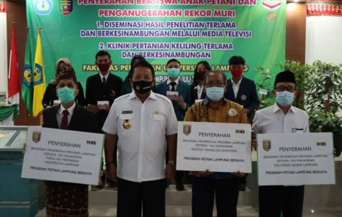 pemprov lampung tuntaskan covid 19