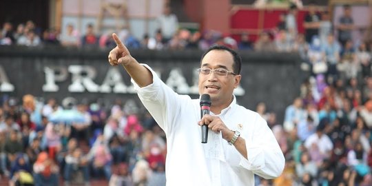 diduga langgar physical distancing, maskapai batik air akan disanksi menhub budi