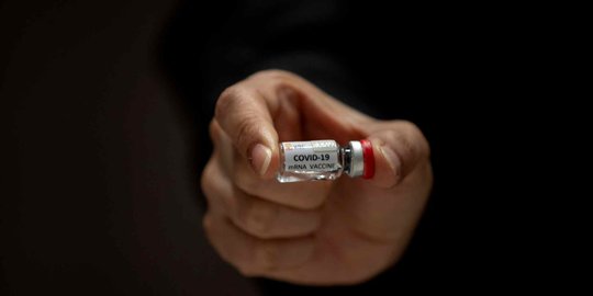 CEK FAKTA: Tidak Benar Vaksin Covid-19 Berdampak pada Kemandulan