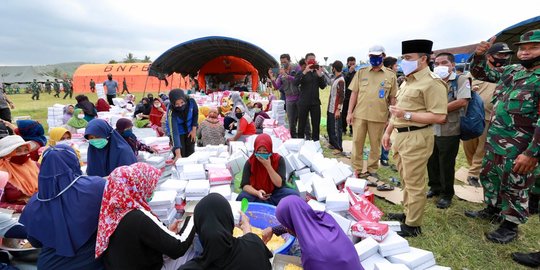 Baznas Banyuwangi Salurkan Bantuan Rp50 Juta untuk Penanganan Covid-19 di Ponpes