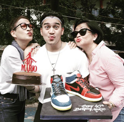 momen kebersamaan mario lawalata dan oscar lawalata