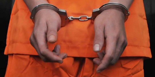 Bantu Suami Edarkan Sabu dan Tembakau Sintetis, Perempuan di Garut Ditangkap Polisi