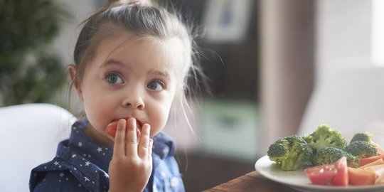 Bolehkah Menerapkan Pola Makan Vegan pada Anak?