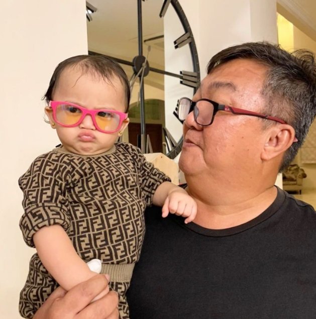 thania putri onsu