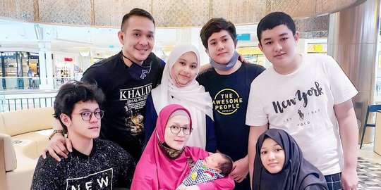 Potret Rukun Anak-anak Lyra Virna dan Fadlan Sambut Kelahiran Sang Adik