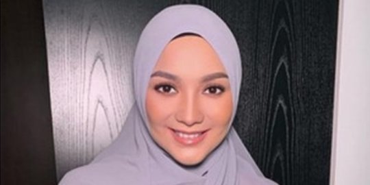 Cantik Sedari Dulu Ini 5 Potret Masa Kecil Citra Kirana Yang Menggemaskan Merdeka Com