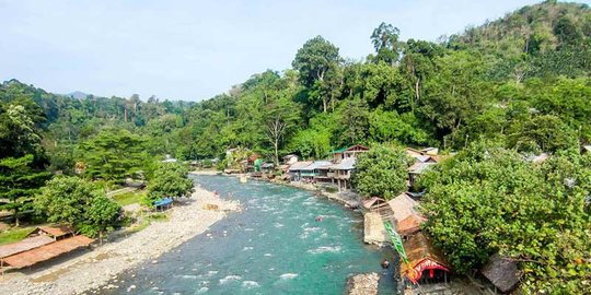 Mengunjungi Hutan Sungai Kerapu, Wisata Baru nan Eksotis di Bukit Lawang Sumut