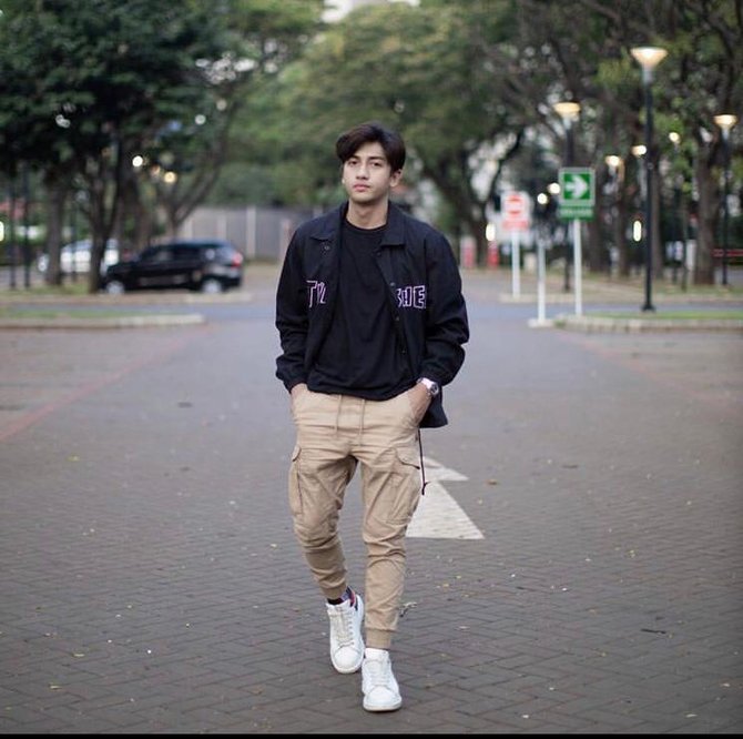 harris vriza
