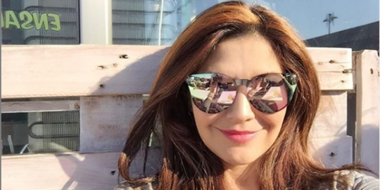 Potret Tamara Bleszynski Latihan Menembak Pegang Senapan, Penampilannya Bikin Salfok