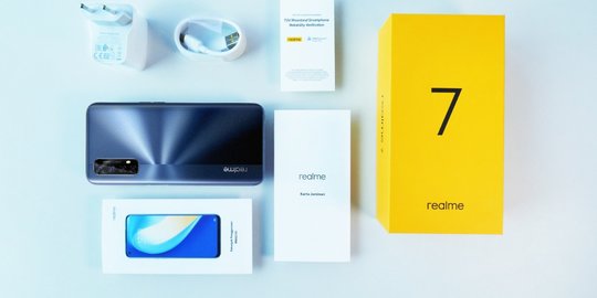 realme 7 Power Master Design, Terinspirasi dari Kaca