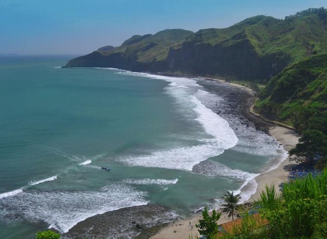 pantai menganti