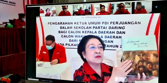 Megawati Minta Cakada PDIP Tak Anti-Vaksin Covid-19