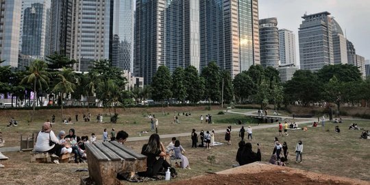 Akhir Pekan Warga Jakarta Jelang PSBB