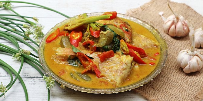 30 Resep Masakan Ikan Nikmat, dari Ikan Bumbu Rujak, Gulai Kepala Ikan, sampai Pempek