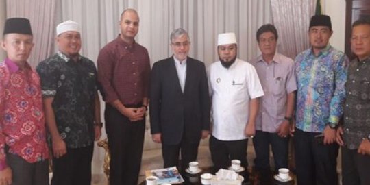 Cerita Helmi Hasan Undang Dubes Iran untuk Promosi Batik & Investasi di Kota Bengkulu