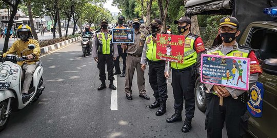 Petugas Gabungan Gelar Tertib Razia Masker