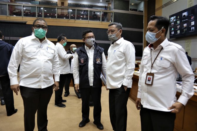 kemensos rdp dengan komisi viii dpr ri