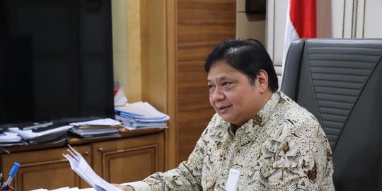 pembahasan ruu cipta kerja capai 90 persen