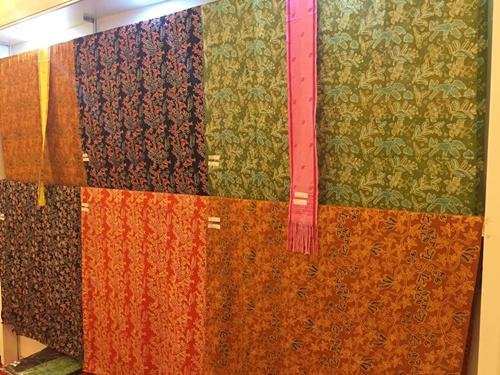 15 macam macam motif batik di indoneisa ketahui ciri khas corak setiap daerahnya
