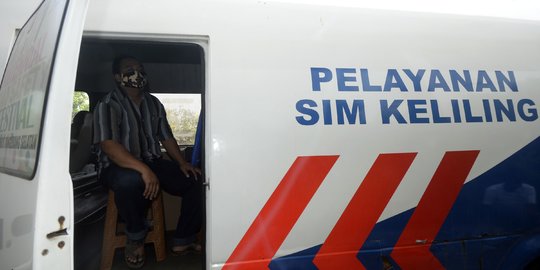 Polda Metro Perbanyak Layanan SIM Keliling di Masa PSBB Ketat