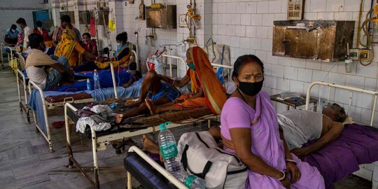 Kasus Positif Covid-19 di India Tembus 5 Juta, Rumah Sakit Rebutan Oksigen