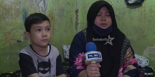 Potret Rumah Kembaran Rafatar Dalam Gang, Satu Petak Ruang Tamu dan Kamar jadi Satu