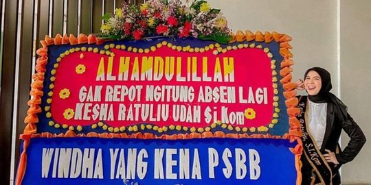 Penuh Kebahagiaan Ini Potret Kesha Ratuliu Pasca Lulus Sidang Online Merdeka Com