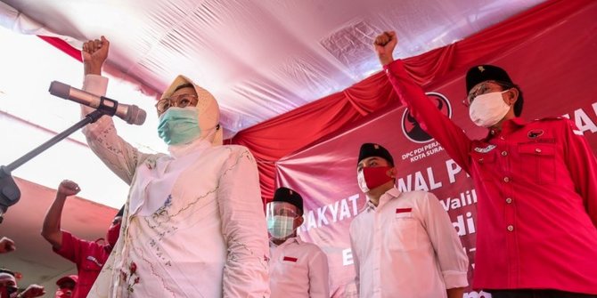 Terima KTA Bakal Calon Wali Kota  Surabaya  Eri Cahyadi 