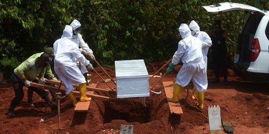 DPRD DKI Usul Tambahan Insentif Penggali Kubur Korban Covid di TPU Pondok Rangon