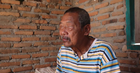 kisah mbah senen matanya tertusuk tanduk sapi